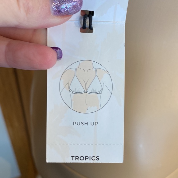 Shade & Shore - Rose colored underwire pushup bikini top with light pink… - Picture 7 of 10